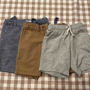 Boys shorts bundle size 5&6